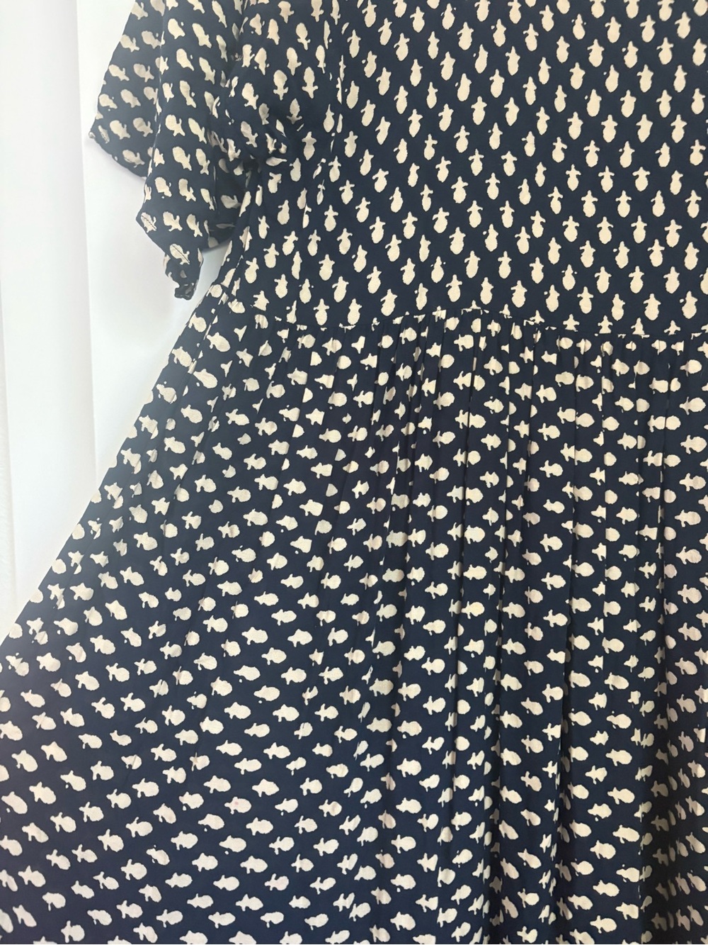 Christy Dawn Black and Cream Printed Midi Dress - Picture 4 of 7
